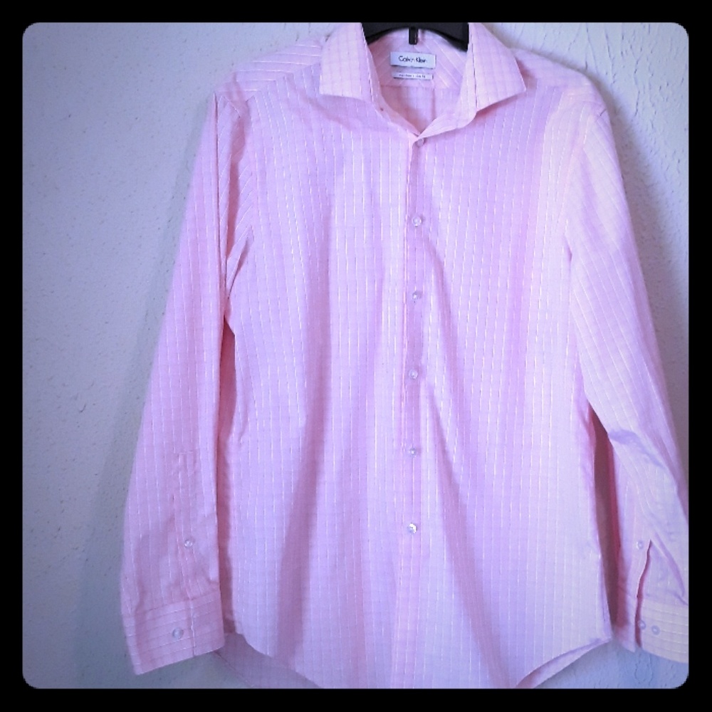 CALVIN KLEIN LONG SLEEVE BUTTON DOWN SHIRT SZ32/33
